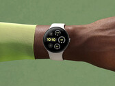 Nadchodzący smartwatch Google będzie podobno wyposażony w ten sam SoC, co jego poprzednik. Na zdjęciu: Pixel Watch 3 (źródło zdjęcia: Google)