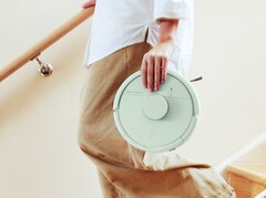 Roomba Mini jest dostępna w czterech kolorach, w tym w subtelnym odcieniu zieleni.