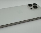 Prototyp iPhone'a z przyciskami dotykowymi. (Źródło zdjęcia: Apple Insider)
