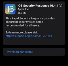 Apple zwinął dziś swoją pierwszą publiczną aktualizację Rapid Security Response. (Obraz: własne)