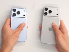 Waga modeli Apple iPhone 18 Pro (po lewej) i iPhone 18 Pro Max (po prawej) wynosi odpowiednio 211 g i 249 g.