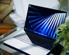 Dell XPS 13 ma przewyższać MacBooka Neo pod względem wydajności, jednak w niektórych regionach jest znacznie droższy.