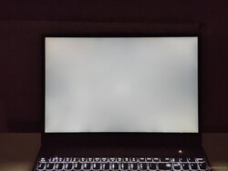 Prawie brak krwawienia podświetlenia