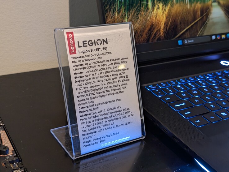Specyfikacja Lenovo Leggion 9i (źródło obrazu: Notebookcheck)