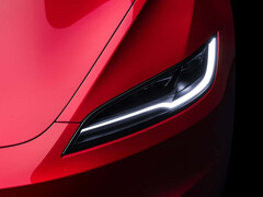 Reflektory Tesli Model 3