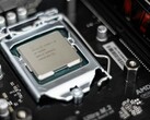 Aktualizacja sterownika Intel NPU: nowe wsparcie i poprawki dla komputerów AI (Źródło obrazu: Christian Wiediger, Unsplash)
