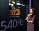 Zdjęcie udostępnione przez LG Display przedstawiające nowy 27-calowy panel WOLED. (Źródło zdjęcia: LG Display)