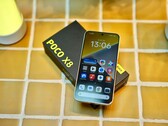 Xiaomi Poco X8 jest solidny i wygląda nowocześnie, ale ma też wiele słabych stron.