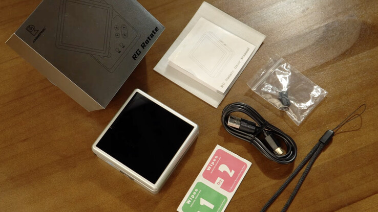 Proszę spojrzeć, co Anbernic dołączy do zamówień RG Rotate.