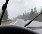 Automatyczną czułość wycieraczek Tesli można teraz naciskać ręcznie (zdjęcie: Tesla Girl/X)