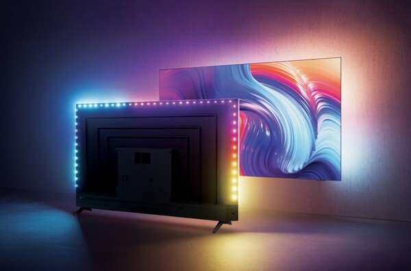 Telewizor Philips Ambilight ma zintegrowane paski świetlne LED. (Źródło obrazu: Philips)
