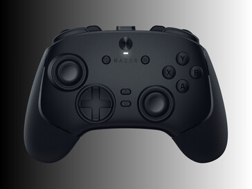Widok z przodu kontrolera bezprzewodowego Razer Wolverine V3 Pro 8K PC (źródło zdjęcia: Razer PR)