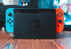 Switch 2 ma podobno zachować kompatybilność z grami Nintendo Switch. (Źródło zdjęcia: Erik Mclean)