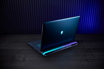 Alienware 18 Area-51 od tyłu.