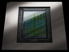 Zbliżenie na matrycę GPU Nvidia RTX z odsłoniętymi obwodami i metalową obudową (źródło zdjęcia: Nvidia)