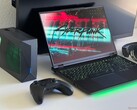XMG Neo 16 E25. (Źródło obrazu: Notebookcheck)