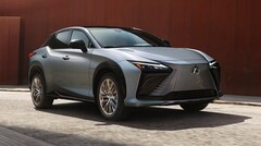 Lexus RZ 450e może mieć następcę w postaci akumulatora półprzewodnikowego (zdjęcie: Toyota)