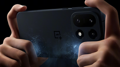 OnePlus 15 (źródło zdjęcia: OnePlus)