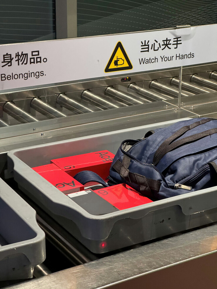 Wyciekło zdjęcie przedstawiające pudełko detaliczne Ace 6 Pro Max.(Źródło zdjęcia: Weibo)