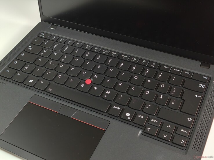 Lenovo ThinkPad T14 G6: Klawiatura
