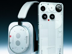 Słuchawki Nothing (1) i telefon (3) zostaną wydane 15 lipca, ale można je zdobyć kilka dni wcześniej w fizycznym sklepie Nothing. (Źródło zdjęcia: Nothing)