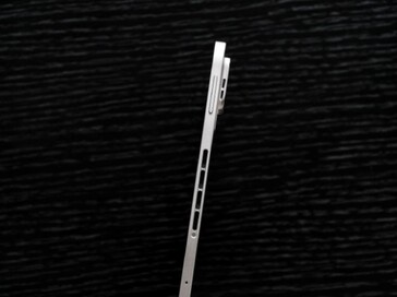 Według plotek ten wysokiej klasy tablet do gier ma mieć grubość zaledwie około 5,74 mm.