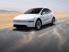 Nowa Tesla Model Y z 2026 r. w kolorze Pearl White (źródło zdjęcia: Tesla)