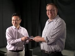 Shuhei Yoshida był jednym z członków duetu, który w 2013 roku wyśmiewał konsolę Xbox za ograniczenia dotyczące udostępniania gier na konsoli Xbox One.