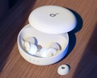 Soundcore Sleep A30 to pierwsze na świecie inteligentne słuchawki douszne z funkcją ANC. (Źródło zdjęcia: Soundcore)
