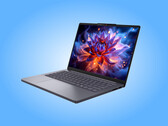 Model IdeaPad Slim 3 14IWC11 powinien w przyszłości być dostępny z opcjonalnym wyświetlaczem OLED.