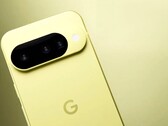 Google Pixel 10 zaoferuje między innymi lepsze głośniki i nowe funkcje sztucznej inteligencji, takie jak "Magic Cue". (Źródło zdjęcia: @zellzoi)