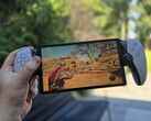 PlayStation Portal jest jedynym handheldem w obecnej ofercie Sony PlayStation, ale nie odtwarza gier natywnie. (Źródło obrazu: Unsplash, edytowane)