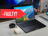 Apple14-calowy MacBook Pro M5 z ładowarką. Edytowano. (źródło obrazu: Notebookcheck)