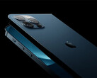 Oczekuje się, że iPhone Fold zostanie wprowadzony na rynek, aby rzucić wyzwanie Galaxy Z Fold8, a nie Galaxy Z Fold7. (Źródło zdjęcia: ConceptsiPhone)