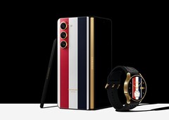 Galaxy Z Fold5 i Galaxy Watch6 w barwach Thom Browne Edition. (Źródło zdjęcia: Samsung)