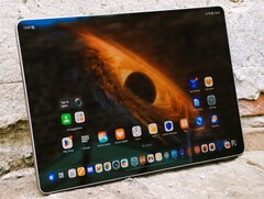 Notebookcheck recenzuje tablet Honor MagicPad 4