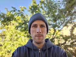 Selfie z 5-megapikselowym aparatem przednim