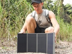 Na Kickstarterze ruszyła kampania crowdfundingowa dla DEXPOLE Solar Power Bank. (Źródło obrazu: DEXPOLE)