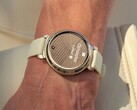Smartwatch Garmin Lily 2 (na zdjęciu) otrzymuje wersję beta 8.01. (Źródło zdjęcia: Garmin)