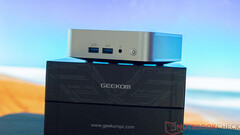 Geekom AE7 będzie podobno innym wariantem już dostępnego mini PC A7 (źródło obrazu: Notebookcheck)