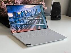 Recenzja Dell XPS 16 9640. Urządzenie testowe dostarczone przez Dell Germany.