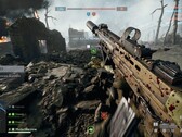 Broń w Battlefield 6 będzie pokryta rozpryskami krwi podczas walki. (Źródło obrazu: ModernWarzone na X)