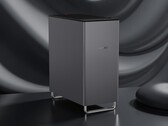 Lenovo ThinkCentre X Tower to dobrze wyposażony komputer typu tower z maksymalnie 256 GB pamięci DDR5. (Źródło zdjęcia: Lenovo)