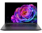 Acer Swift X 14 (SFX14-73G) waży 1,58 kg (3,48 funta). (Źródło zdjęcia: Acer)