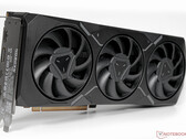 AMD Radeon RX 7900 XT posiada procesor graficzny Navi 31 z 80 MB pamięci podręcznej Infinity Cache. (Źródło: Notebookcheck)