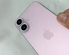 IPhone 16 Pro Max może być największym iPhone'em w historii, gdy zostanie wprowadzony na rynek jesienią tego roku. (Źródło zdjęcia: Sonny Dickson)