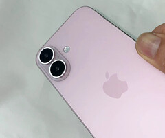 IPhone 16 Pro Max może być największym iPhone&#039;em w historii, gdy zostanie wprowadzony na rynek jesienią tego roku. (Źródło zdjęcia: Sonny Dickson)