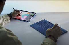 Microsoft oferuje nowy Surface Pro w znacznie większej liczbie jednostek SKU niż jego poprzednicy. (Źródło zdjęcia: Microsoft)