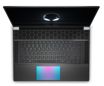 Alienware x16 - klawiatura i touchapd. (Źródło obrazu: Dell)