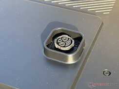 Podłączenie wtyczki do dodatkowego akumulatora A3000L